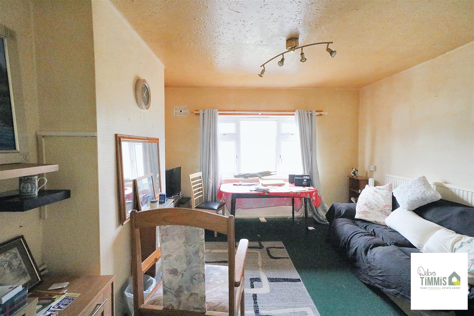 2 bed property in Abbey Road, Stoke-On-Trent